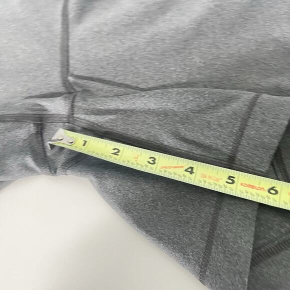 Under Armour HeatGear Armour Shorty Women's Compression Shorts Gray Medium - Picture 5 of 7